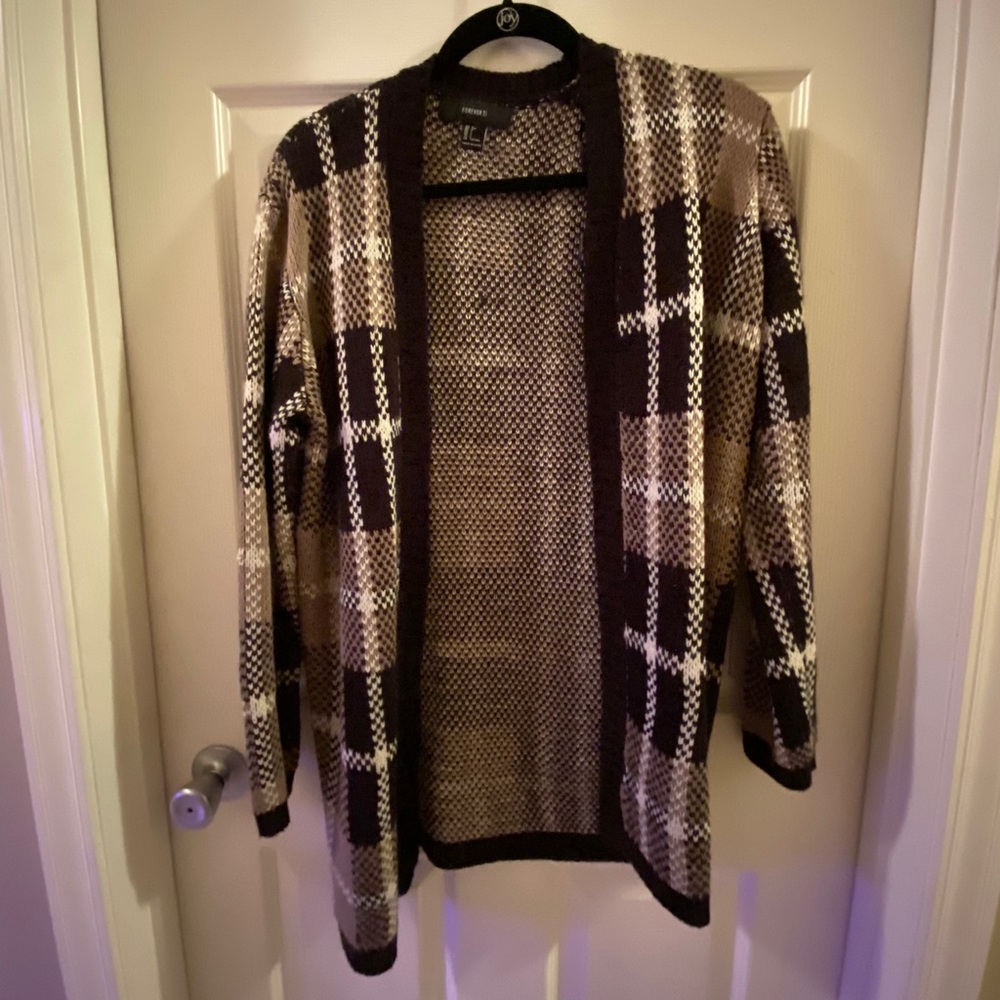 Neutral tone, plaid cardigan